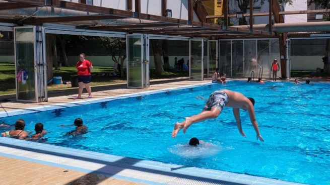 Esta semana reabren las piscinas municipales de Sevilla