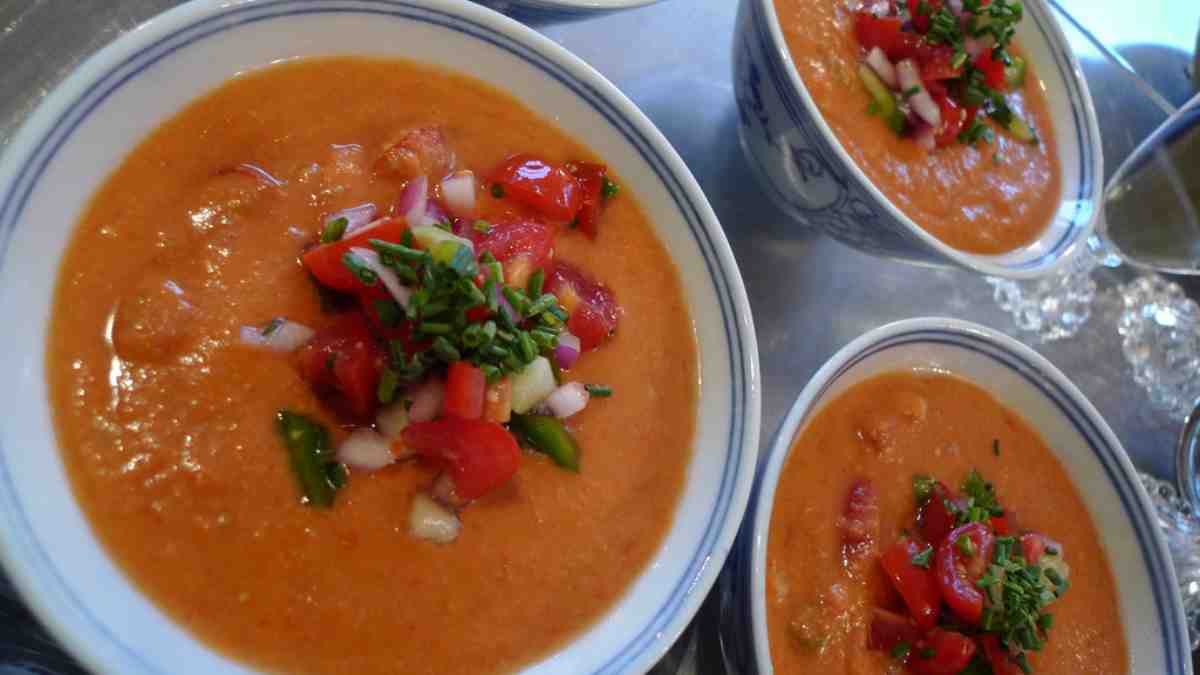 Recetas de gazpacho, deliciosas variaciones con frutas y verduras