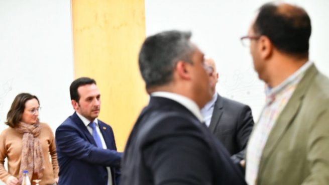 Bronca entre VOX y un político localista ceutí.