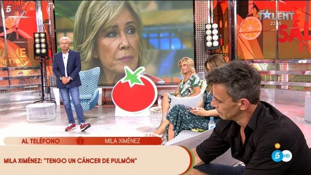 Los compañeros Mila Ximénez, emocionados tras conocer que padece cáncer