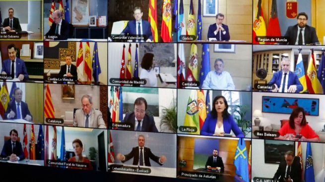 Psicosis en Moncloa: prepara un sistema de comunicación encriptado con los presidentes autonómicos