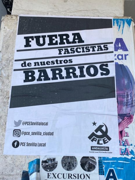 Cartel visto en el barrio de Triana, en Sevilla.