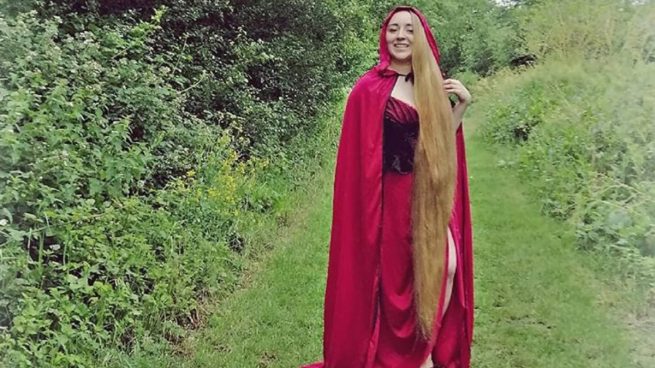 Instagram: Una mujer afirma ser la Rapunzel de carne y hueso, su pelo largo despierta pasiones