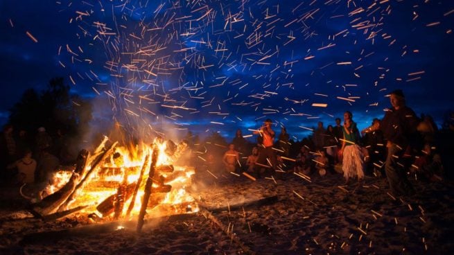 Noche de San Juan 2020: Se impone la ‘nueva normalidad’ playas cerradas y prohibición de hogueras