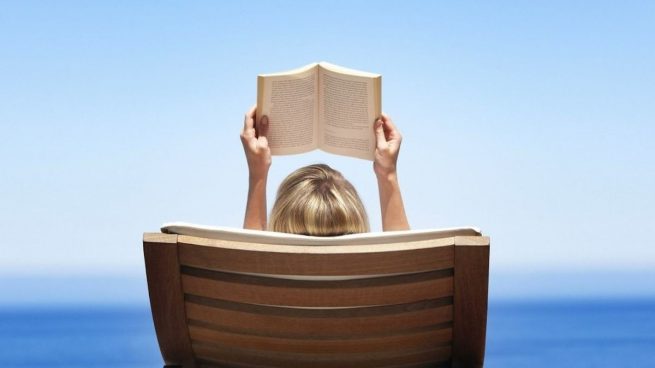 Los libros más vendidos para leer este verano en tus vacaciones