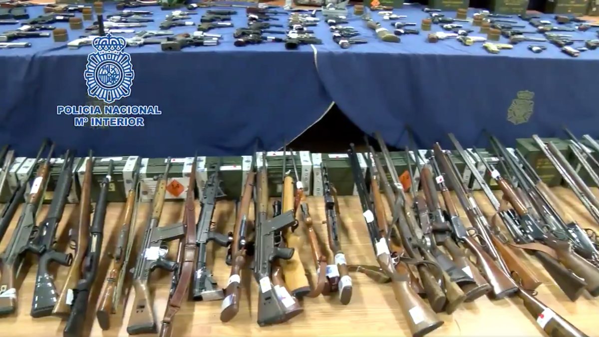 Imagen de las armas encontradas. (Foto: Policía Nacional)