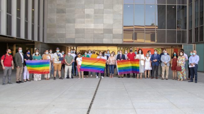 Orgullo Gay en el Ayuntamiento de Sevilla.