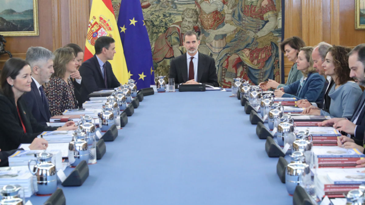 Sánchez niega al Congreso y al Senado las actas «secretas» de la reunión con el Rey 4 días antes del 8-M