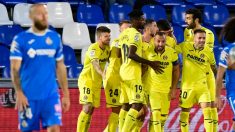 Los jugadores del Villarreal celebran uno de los goles ante el Getafe. (AFP)