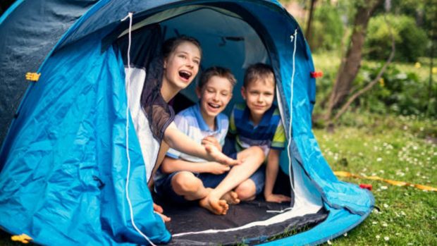 verano niños llueve