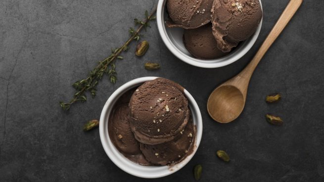 Receta de helado de chocolate con café casero