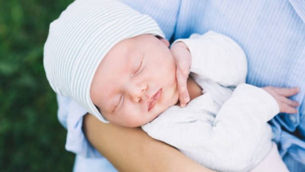 Los primeros paseos del bebé: Cuándo y cómo hacerlos