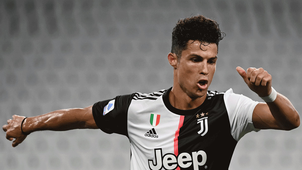 Cristiano Ronaldo celebra uno de sus goles al Atalanta (AFP)