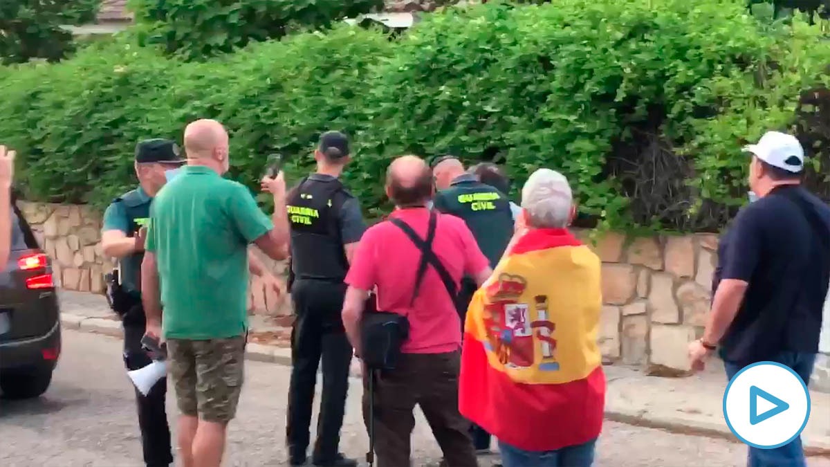 La Guardia Civil detiene a una persona por grabar a Iglesias en su casa la noche de su hecatombe electoral