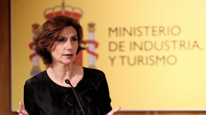 La secretaria de Estado de Turismo, Isabel Oliver ofrece una ruda de prensa tras convocar a la Comisión Sectorial del Turismo, en la que participa la Administración Central y las Comunidades Autónomas, en el Ministerio de Industria, Comercio y Turismo, en Madrid
