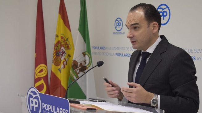 El PP denuncia la ausencia de medidas fiscales en la propuesta del socialista Espadas para la reactivación económica de Sevilla