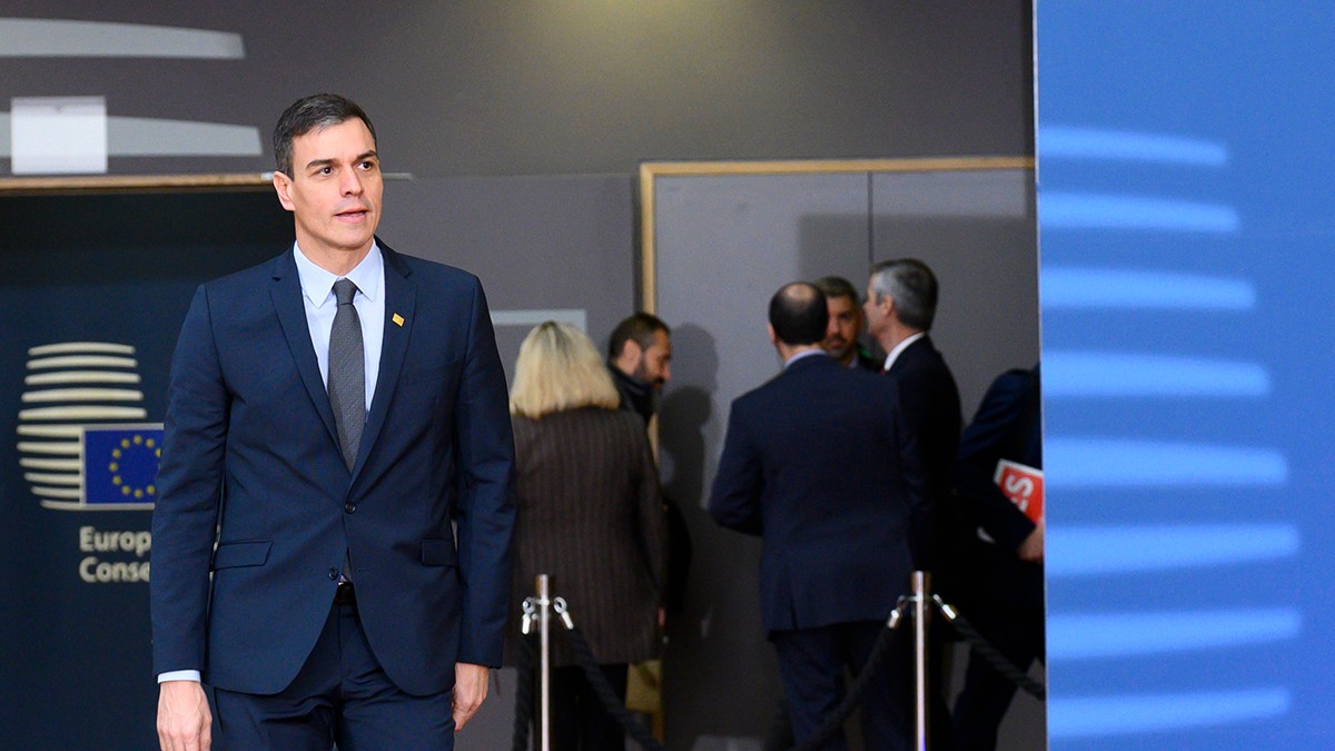 El presidente del Gobierno, Pedro Sánchez, se dirige a la reunión del Consejo Europeo en la que se debate sobre el presupuesto a largo plazo de la UE para 2021-2027, el denominado Marco Financiero Plurianual (MFP), en Bruselas (Bélgica)