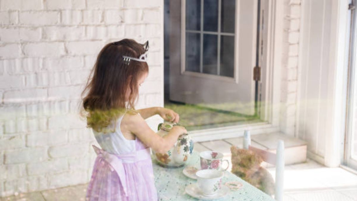 Los beneficios y cómo hacer una cocinita de exterior para los niños