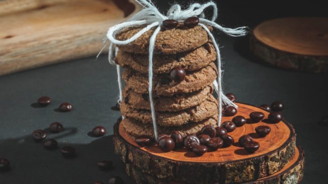 Receta de galletas integrales caseras de café y chocolate