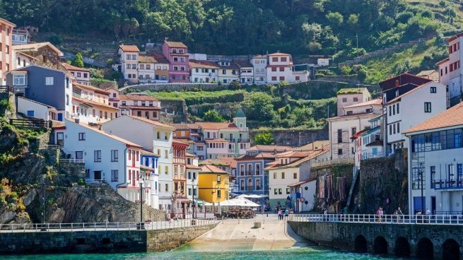 Los 5 pueblos más bonitos de Asturias: mar y montaña