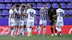 Los jugadores del Valladolid celebran un gol ante el Valladolid. (Getty)