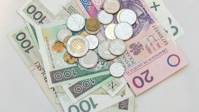 La economía andaluza podría bajar entre un 9,8 y un 13% por el coronavirus