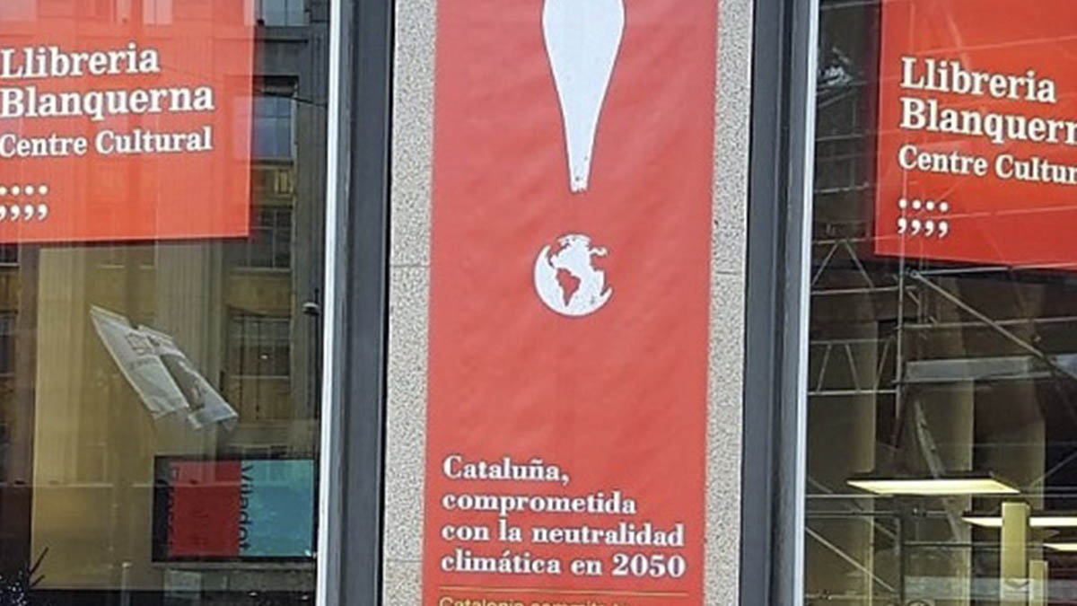 Entrada del centro cultural Blanquerna, sede de la delegación de la Generalitat en Madrid.