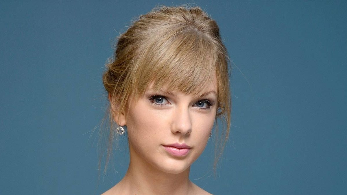 Taylor Swift lanza con 'Cardigan' su nuevo álbum 'Folklore