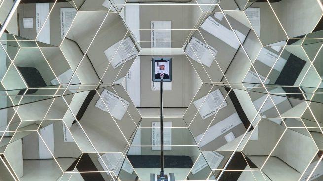 CaixaForum Zaragoza incorpora un robot que permitirá organizar visitas telepresenciales
