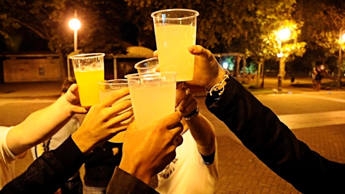 Botellón.