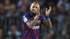 Arturo Vidal durante un partido con el Barcelona. (Getty)