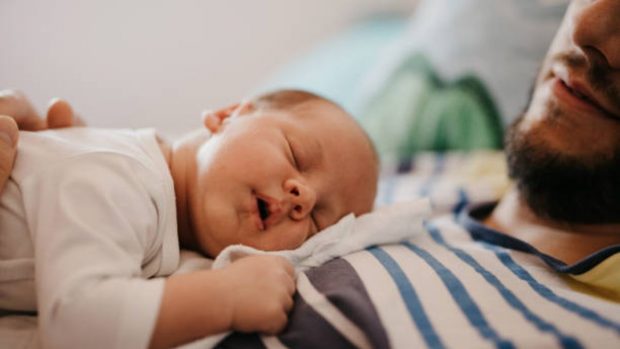 8 consejos para dormir a un bebé recién nacido