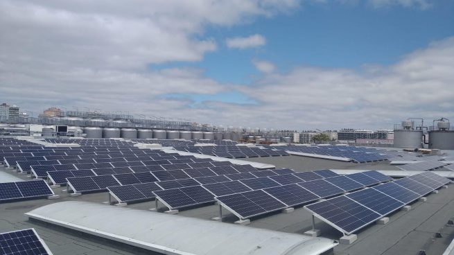 Estrella Galicia avanza hacia un modelo energético sostenible con la puesta en marcha de una planta fotovoltaica