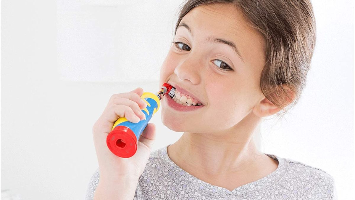Cepillo dental eléctrico recargable con conexión a Bluetooth Philips  Sonicare para niños, Estándar