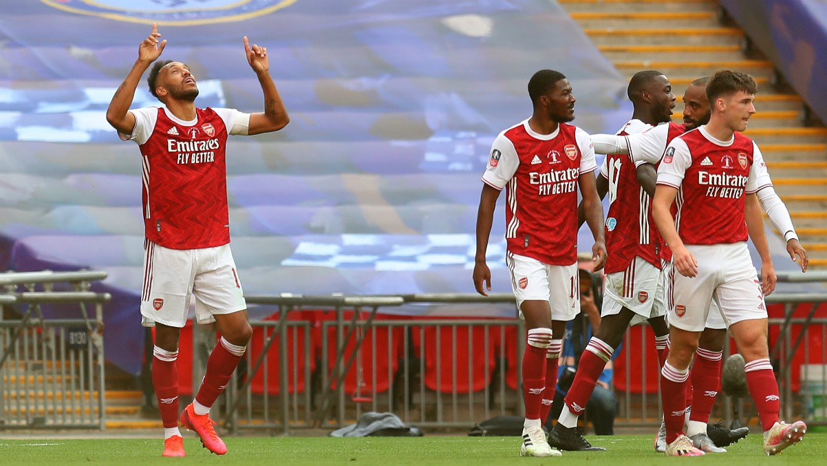 Los jugadores del Arsenal celebran un gol de Aubameyang en la final de la FA Cup. (Getty)
