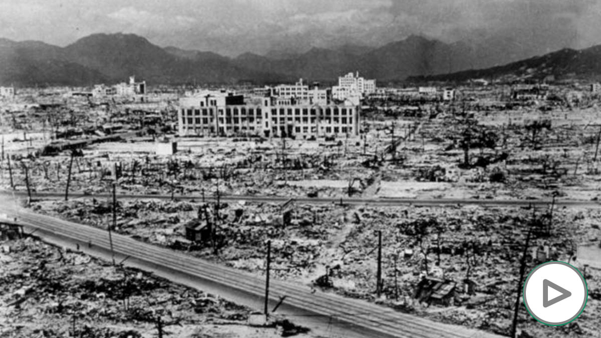 Ruinas en Hiroshima tras la bomba atómic4534