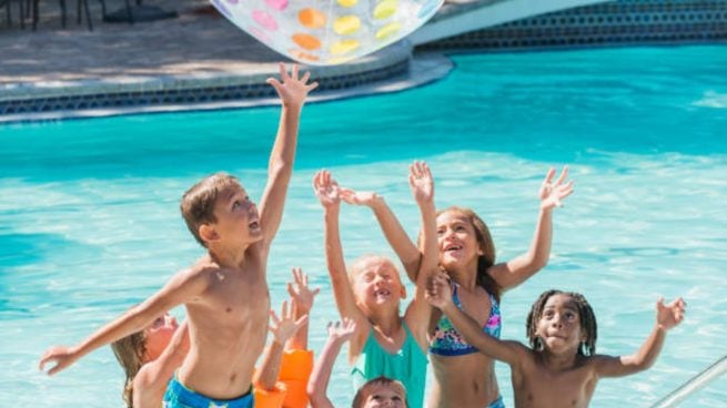 juegos piscina niños