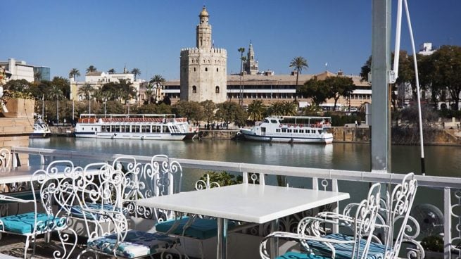 El emblemático restaurante sevillano Río Grande pasa a formar parte del grupo de hostelería Carbón Negro