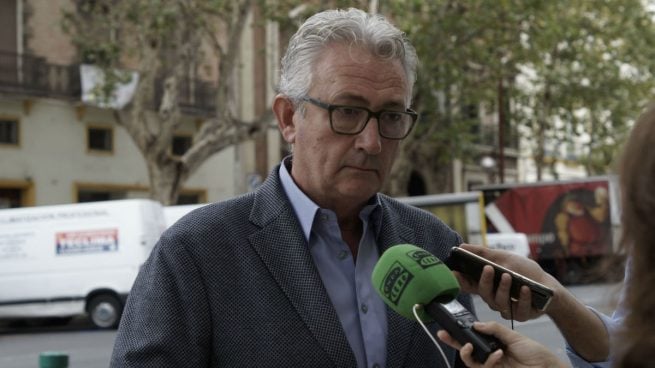 Sevilla: Cs pide el traslado del mercadillo de la Plaza del Duque a una «nueva ubicación de consenso»