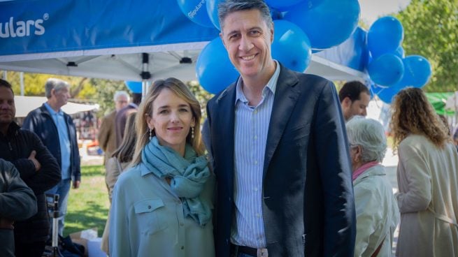 Xavier García Albiol con Cayetana Álvarez de Toledo. Foto: EP