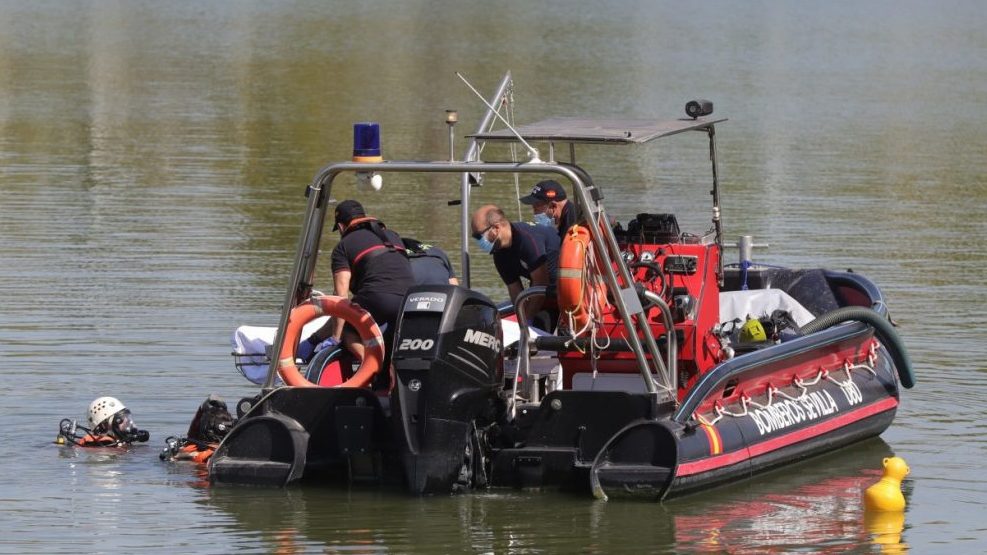 Sevilla.-Sucesos.-Localizan el cadáver del joven desaparecido en la dársena del Guadalquivir
