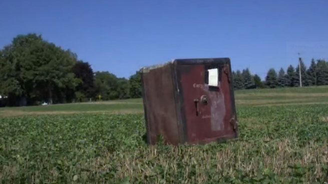 La misteriosa caja fuerte que ha aparecido en una granja de Estados Unidos