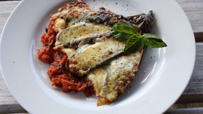 Receta de berenjena a la parmesana vegana