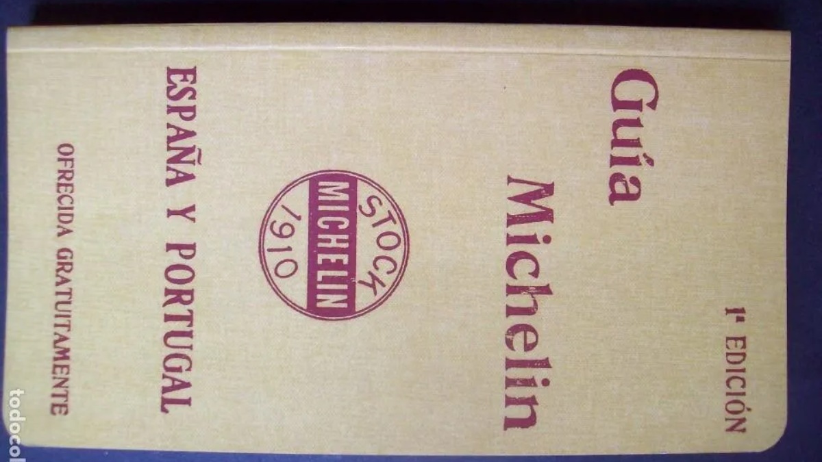 La empresa malagueña Todocoleccion saca a la venta una guía Michelin de España y Portugal de 1910