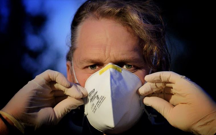 ¿Podemos lavar la mascarilla FFP2 y de qué manera?