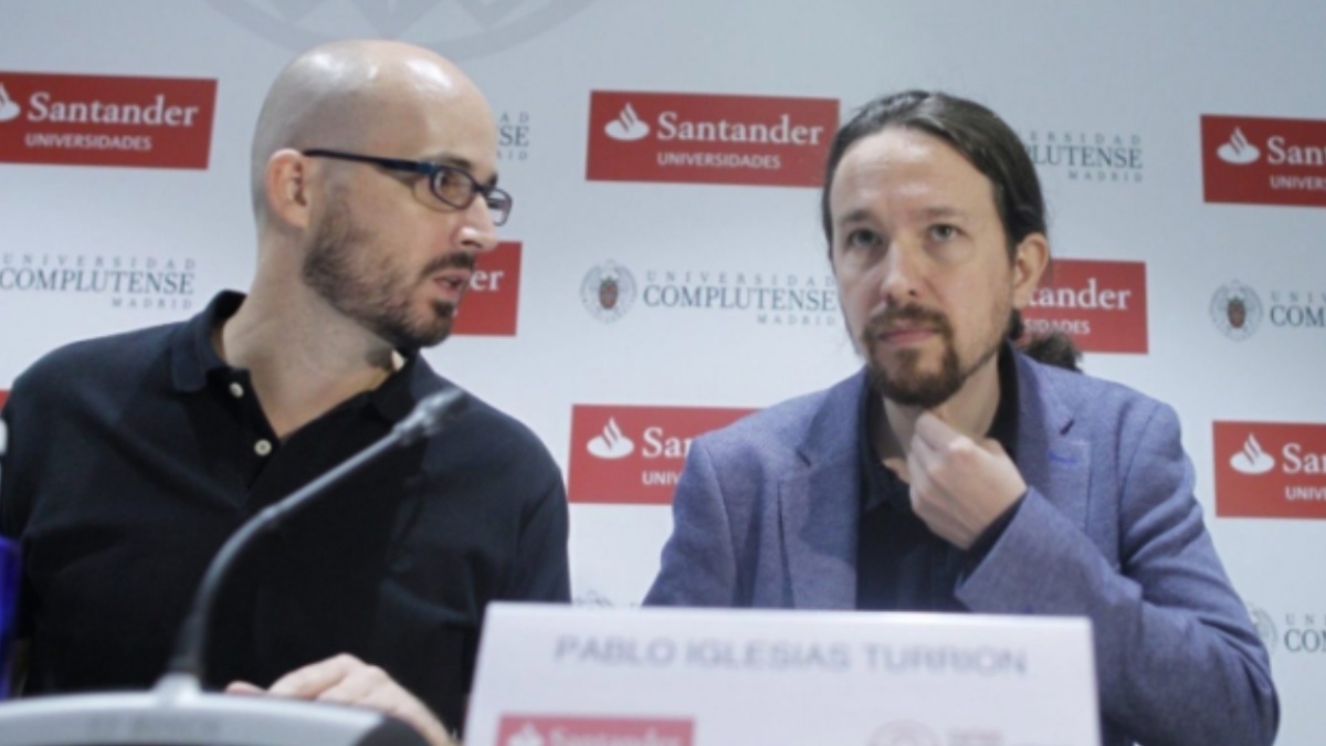 El líder de Podemos, Pablo Iglesias, y su ‘gurú’ económico Nacho Álvarez.