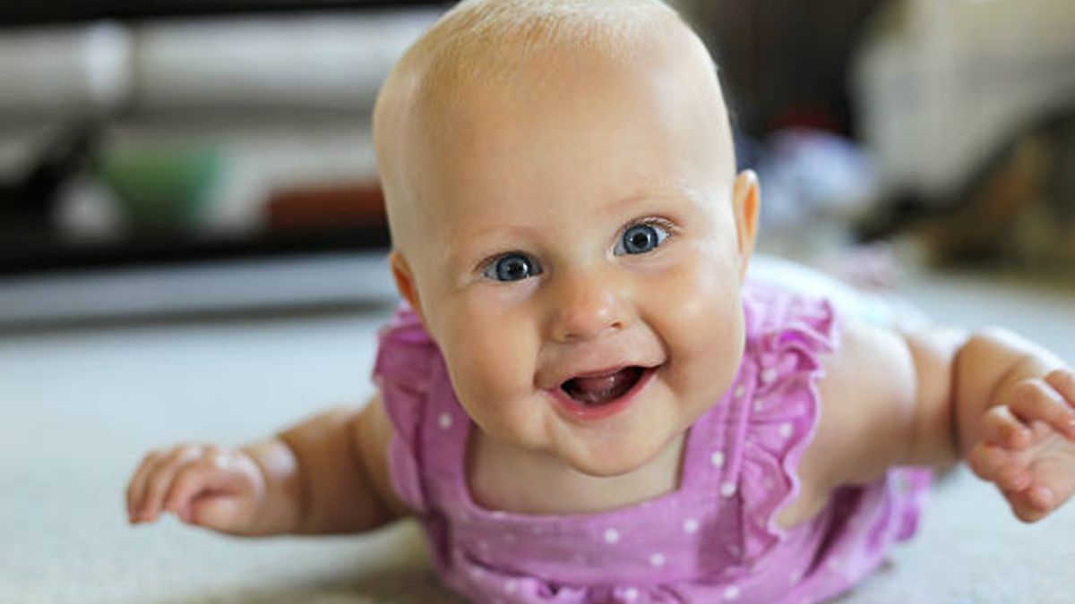 Tummy time: Qué es y ejercicios buenos para el desarrollo del bebé