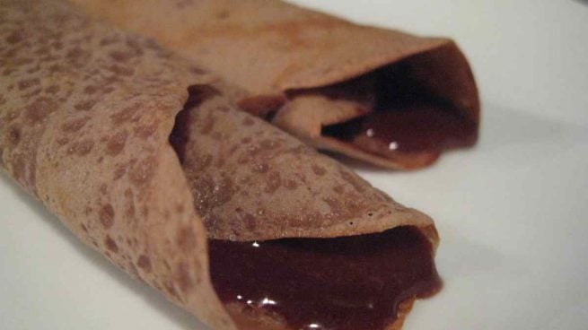 Crepes de vino tinto y chocolate