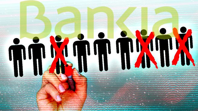 A CaixaBank le saldrá gratis despedir a los empleados que le sobren de Bankia tras la fusión