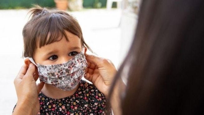 Mascarilla en los recreos del colegio